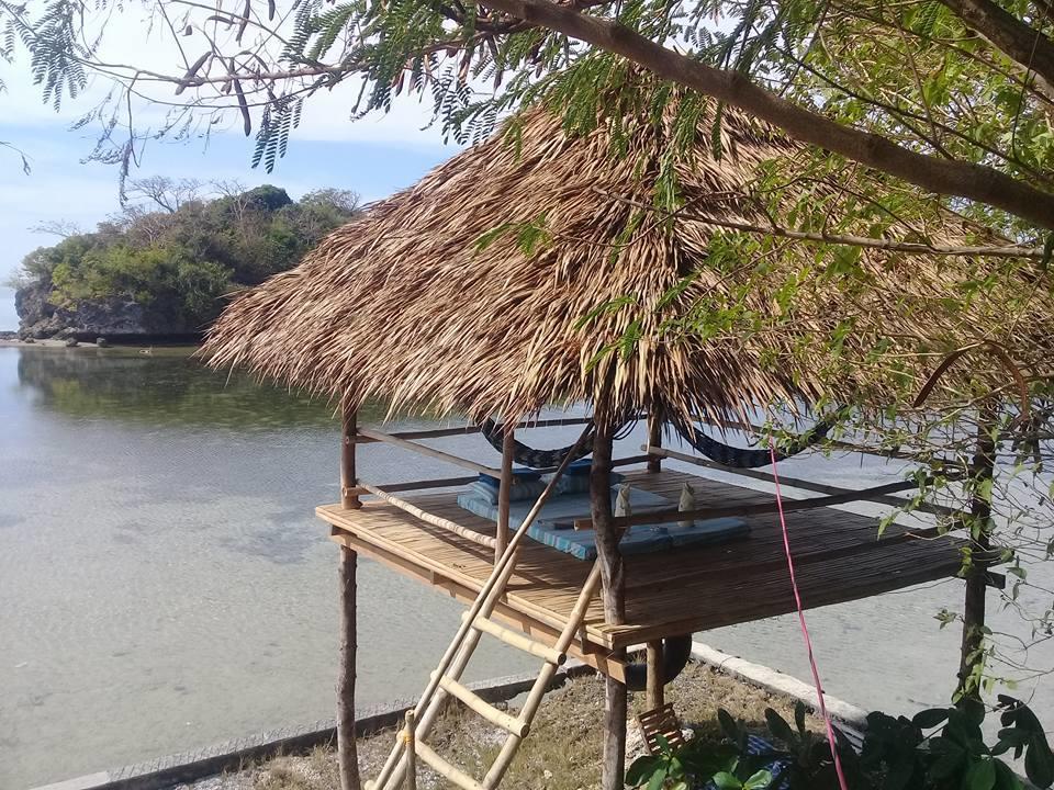 Birdland Beach Club Bolinao Exterior foto